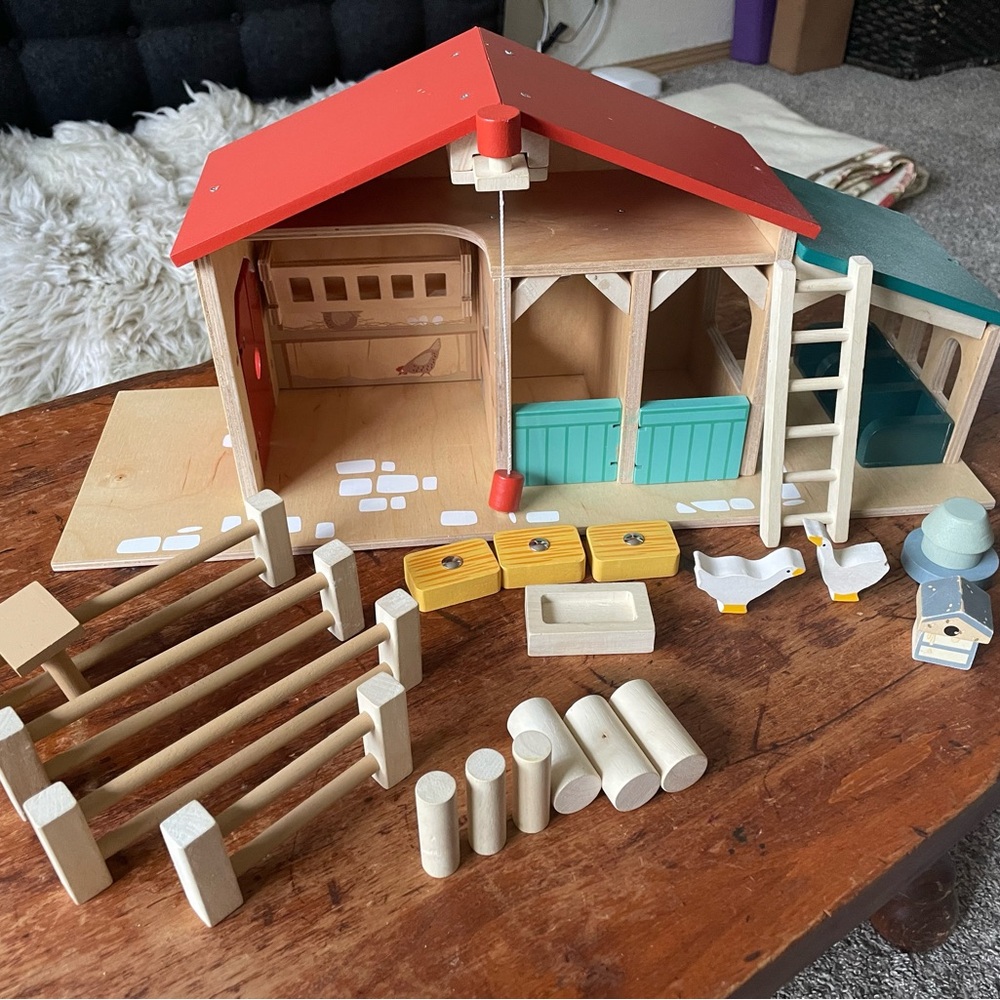 Tender Leaf Toys Wooden Farm Set